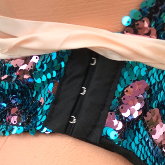 Blue pink sequin rave bodysuit mermaid metallic festival swimsuit Las Vegas q2 - Picture 8 of 10